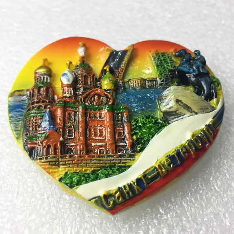 Туристический сувенир в Санкт Петербурге Россия магниты на холодильник виде