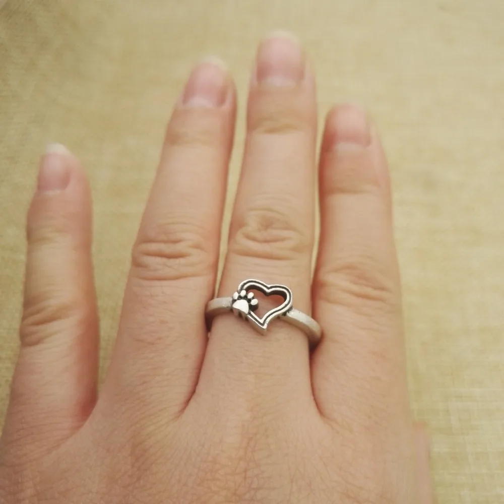 10 шт. модные высококачественные регулируемые посеребренные кольца pawprint on the heart Dog