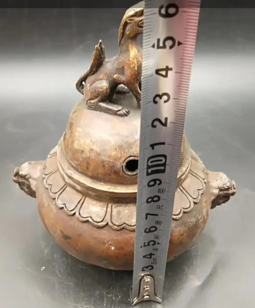

Chinese antique brass dog Old-fashioned folk Incense burner