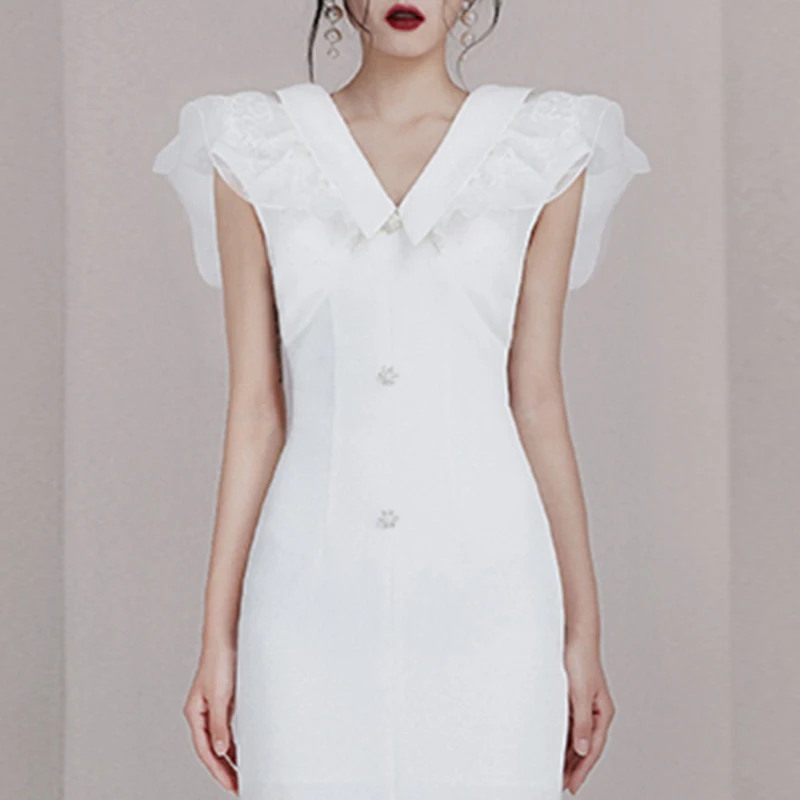 Женское офисное платье Max Spri белое однотонное шифоновое с v-образным вырезом и