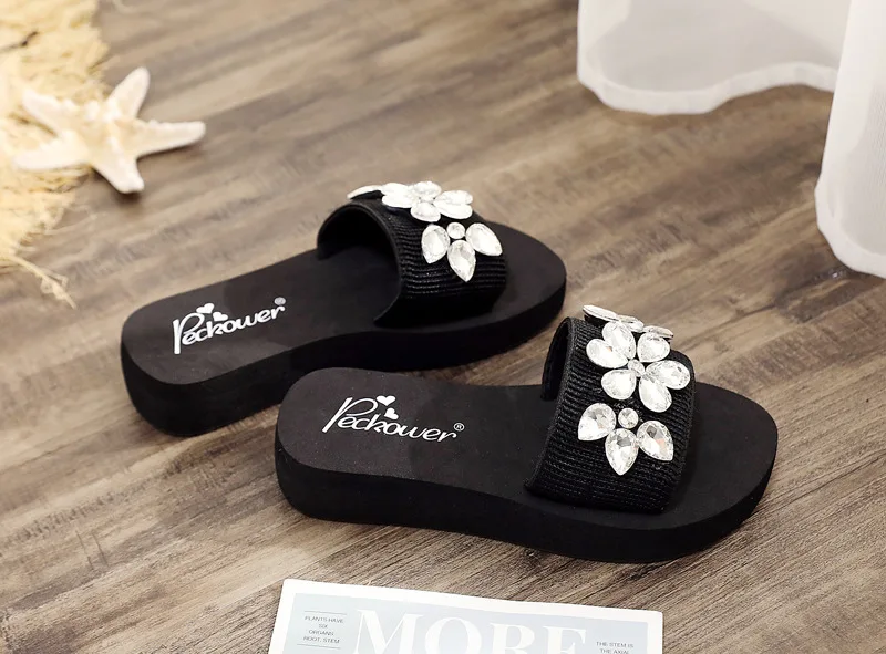 Черный Детские тапочки; тапочки для девочек; милые летние туфли; милые детские тапочки; обувь принцессы со стразами; обувь для родителей и детей; s73 - Цвет: Черный
