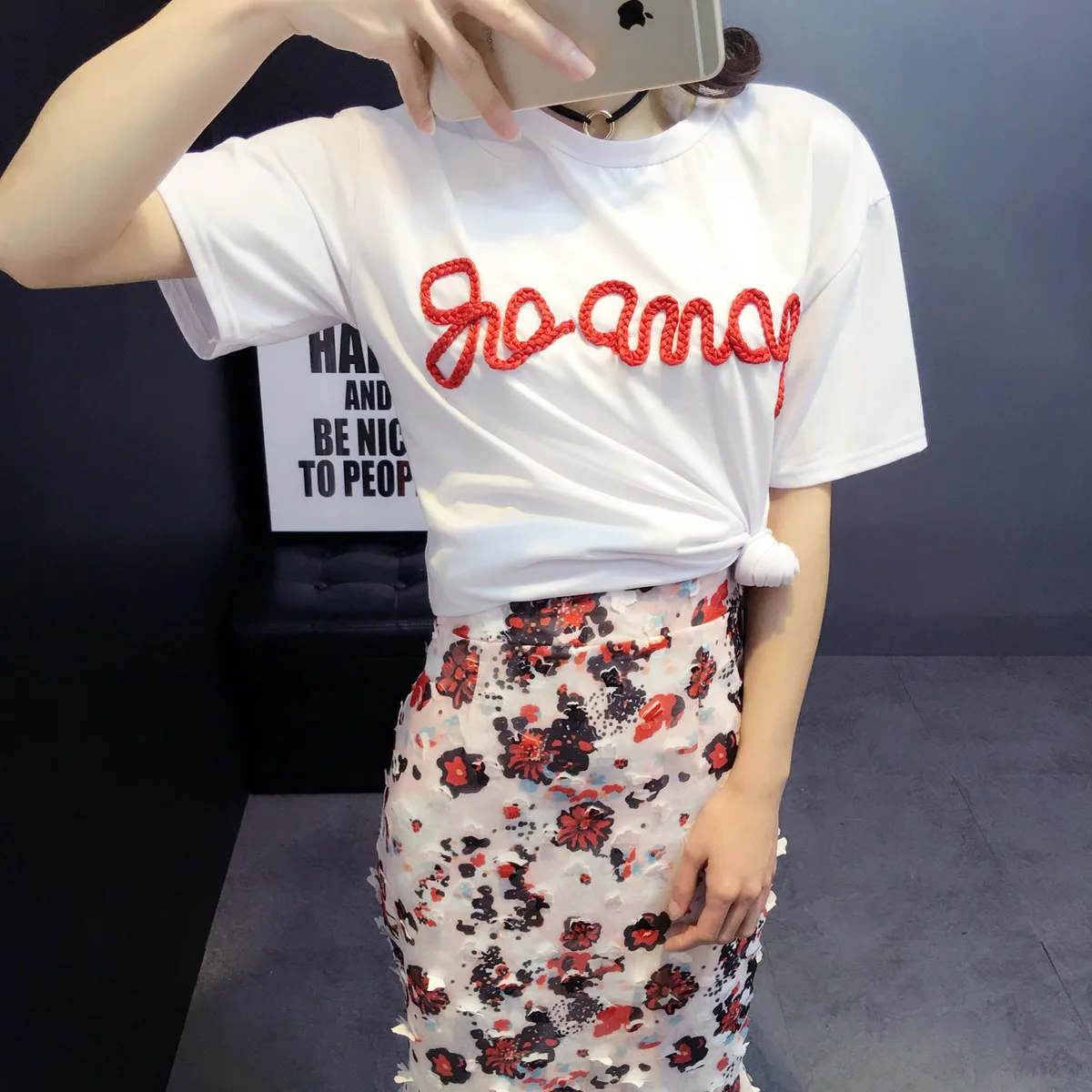 2018 Spring And Summer New Elegant Temperament Loose T-shirt High Waist Long Floral Petal Package Hip Fish Tail Skirt Suit | Женская