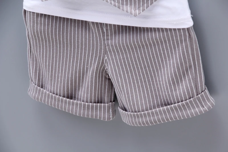 

DIIMUU 2PCs Fashion Baby Little Boy Clothing Party Suits Kids Toddler Boys Clothes T-Shirt + Pants Wedding Outfits Sets