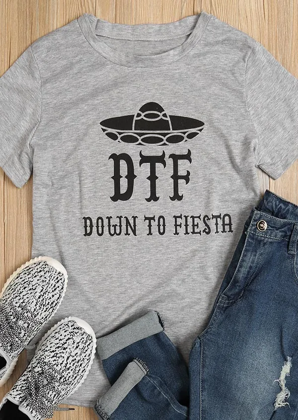 

Футболка женская хлопковая с графическим принтом, серого цвета