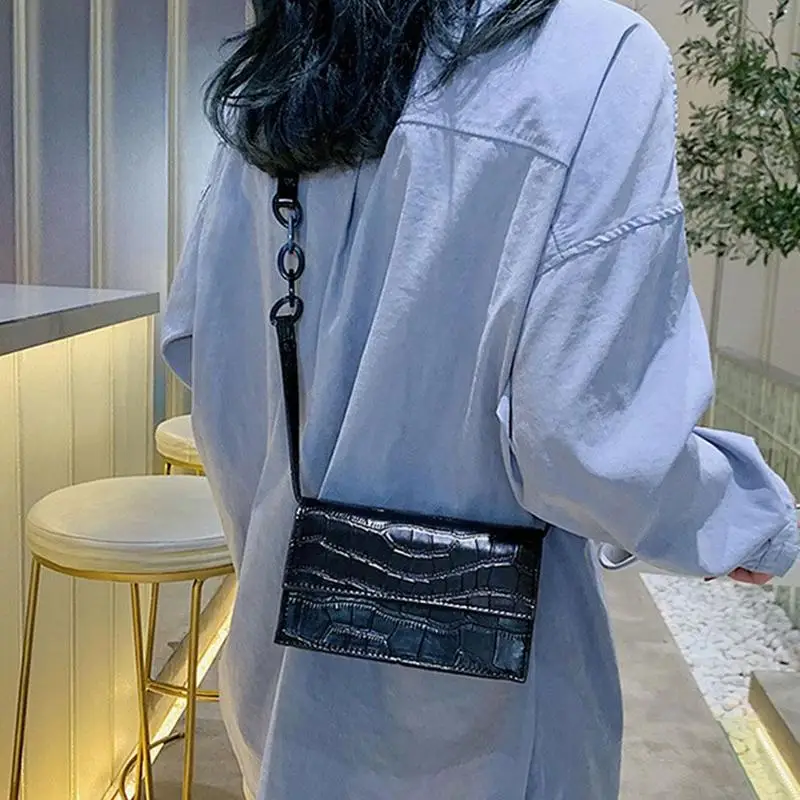 Сумка мессенджер из искусственной кожи маленькая с камнями для женщин 2019|Сумки