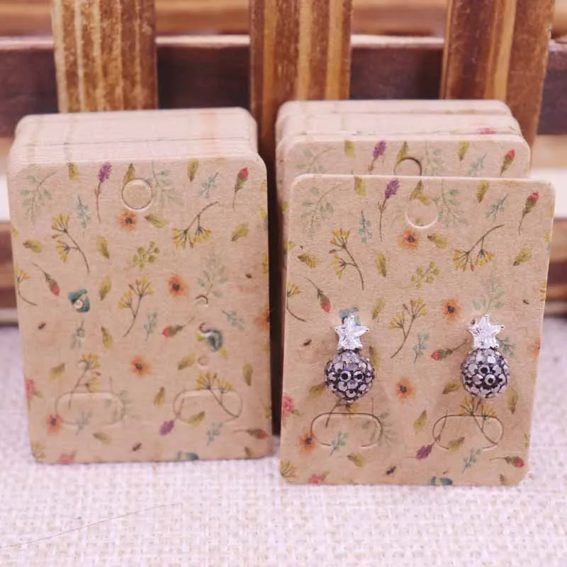 card same as pic 100 шт ювелирные изделия дисплей карты серьги 4x5 см серьги карты подвешенная бирка DIY Сережка-гвоздик Ювелирная карта-упаковка - Цвет: card same as pic