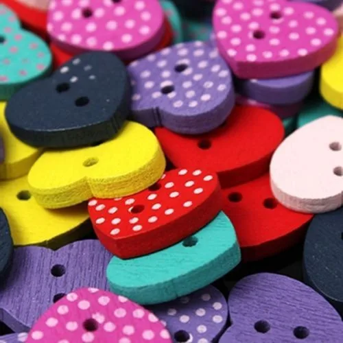 50Pcs Random Mixed Wood Sewing Buttons Scrapbooking Painted Dot Lovely Heart Hot XP0084 | Дом и сад