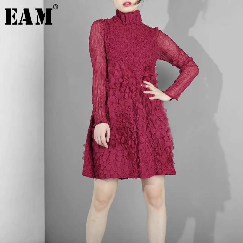 [EAM] New Autumn Winter Stand Collar Long Sleeve Red Stereoscopic Flower Pleated Loose Dress Women Fashion Tide YF38