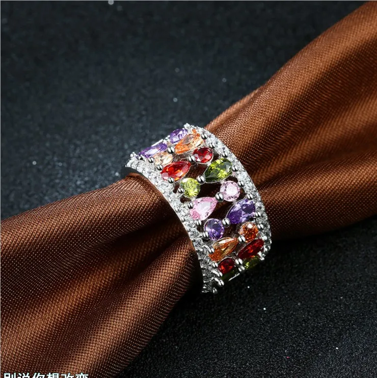 Новинка 2020 модное Европейское Ювелирное кольцо Женское с кристаллами от Swarovski