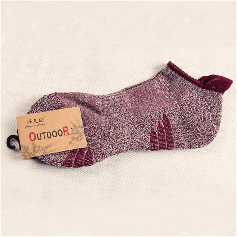 

Recommend !men socks cotton 5 pairs/lot spring summer and autumn colorful bold line sock men's shallow mouth short socks