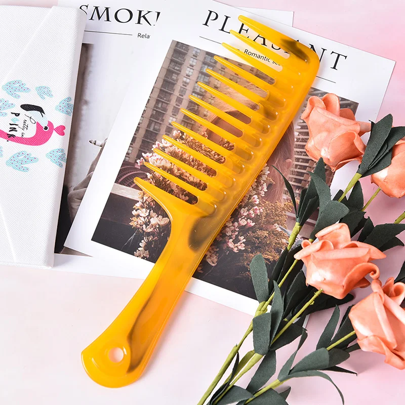 

1PC Wide Tooth Comb Handle Hairdressing Salon Antistatic Plastic Hair Detangling New Home Party Supplies Gift
