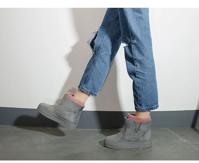 Зимние ботинки; Botas Mujer; Новинка года; женские ботинки; Модные ботильоны из флока на высоком каблуке и платформе; сезон весна-осень