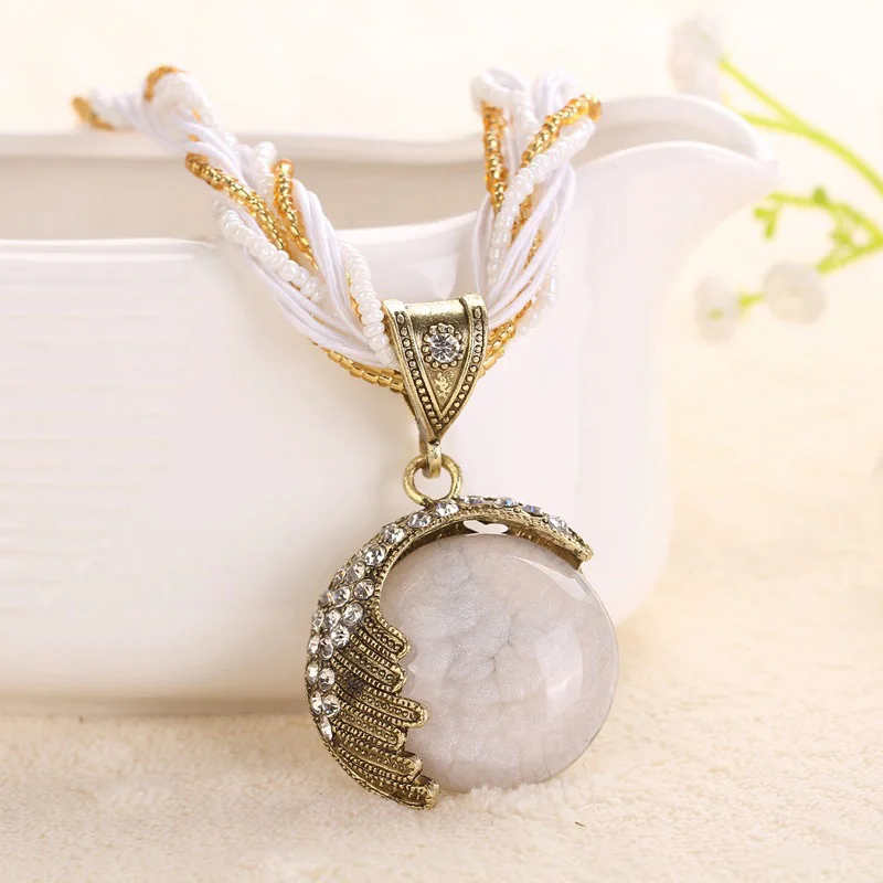

TDQUEEN Natural Stone Handmade Pendant Necklaces Gold Color Metal Collier Femme 2018 White Crystal Stone Statement Necklaces