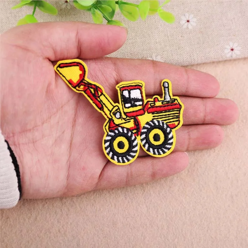 Тканевый пластырь милый мультипликационный гоночный автомобиль автопогрузчик