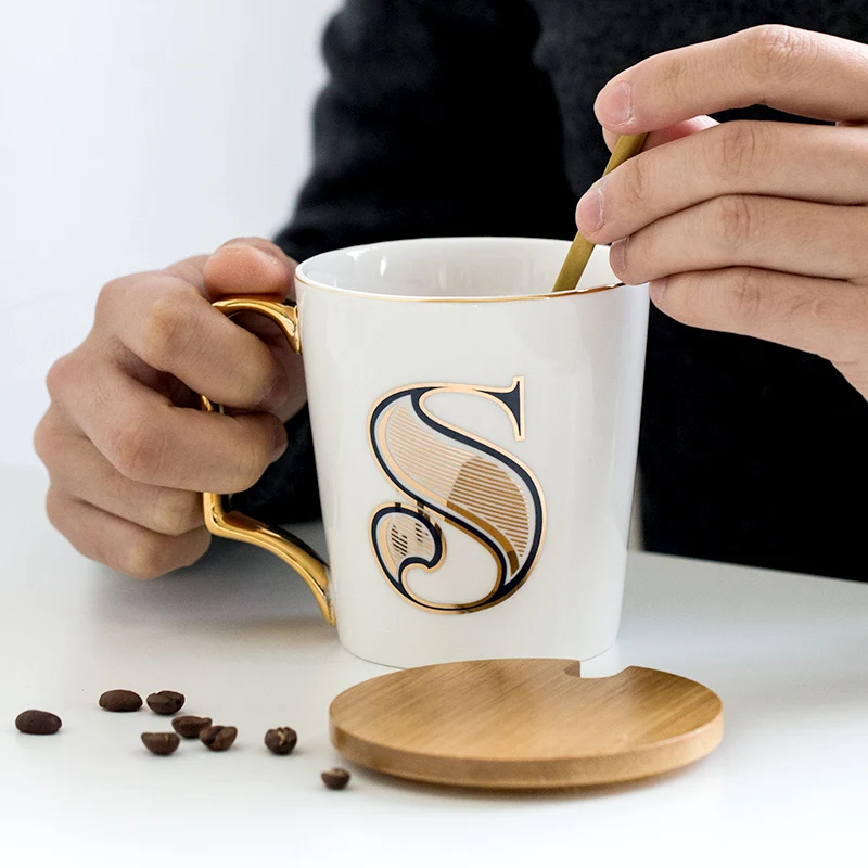 1pc European Gold letters ceramic cup lovers breakfast coffee milk tea A-Z letter Men women Creative Mug | Дом и сад