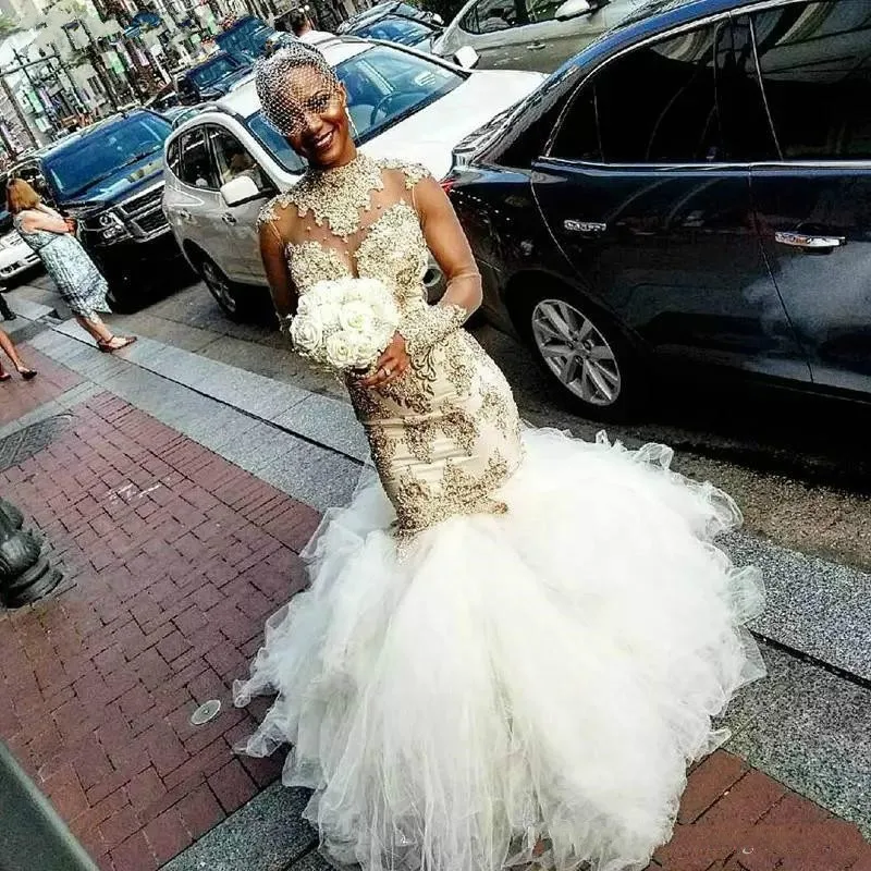 Романтические свадебные платья Иллюзия декольте Sheer одежда с длинным рукавом