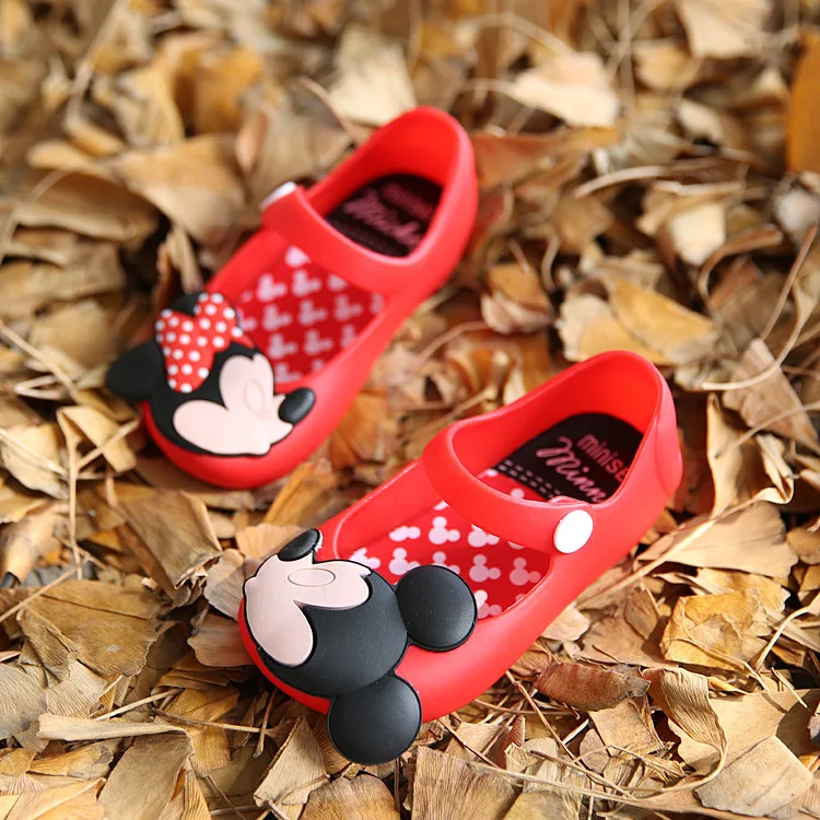 Лето 2016 Обувь для девочек Детские мультфильм пляжная обувь прекрасный резиновая