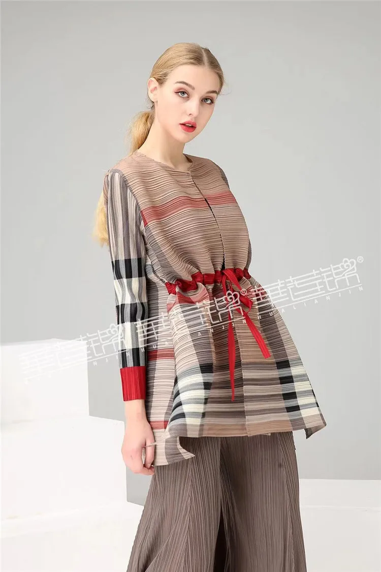 Miyake модный клетчатый галстук с круглым вырезом Свободное пальто