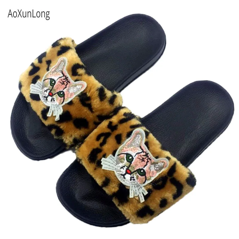 Женские домашние тапочки с кошачьим мехом Нескользящие из искусственного плюша