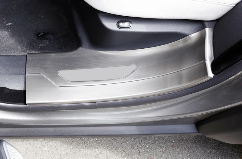 

for Land Rover Range Rover Velar 2017 2018 Stainless Steel Inner Door Sill Scuff Plate Decoration Cover Trim 4pcs Accessories