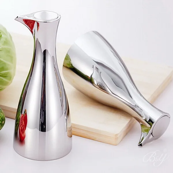 

Leakproof stainless steel metal olive oil vinegar bottle sauce kitchen spray oil bottle one piece