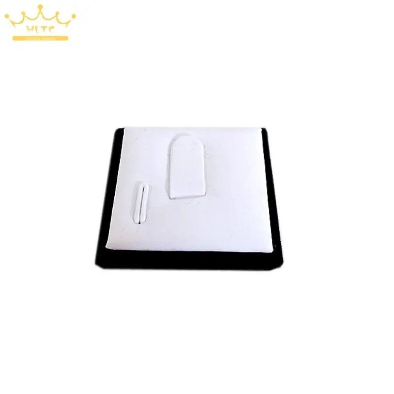 

Free Shipping Wholesale 20 pieces Ring Card Jewelry Display Ring Display Tower in White and Black