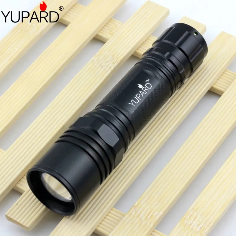 

YUPARD led Torch Zoomable led power bright camping fishing Flashlight Torch light 3xAAA or 1x18650 Bright XML T6 LED