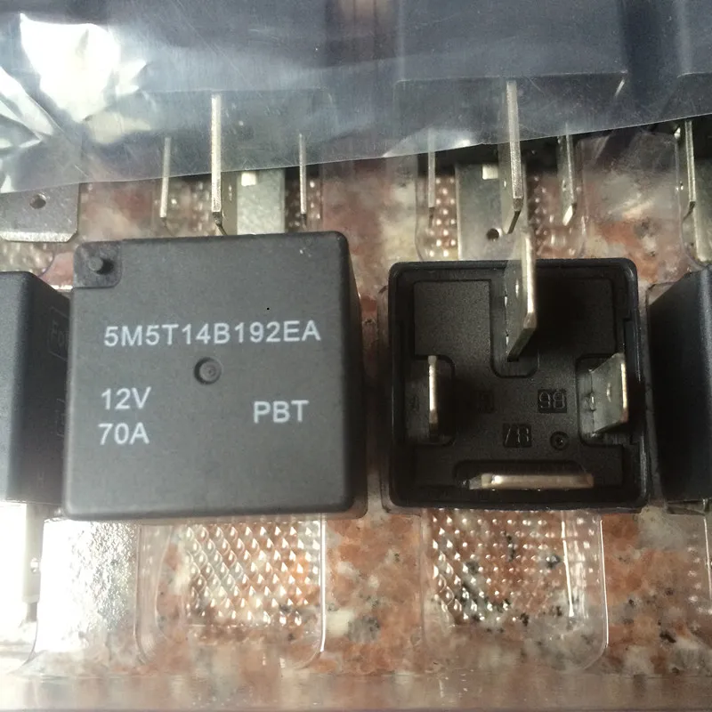 

5M5T14B192EA 12В 70 можно заменить HFV7