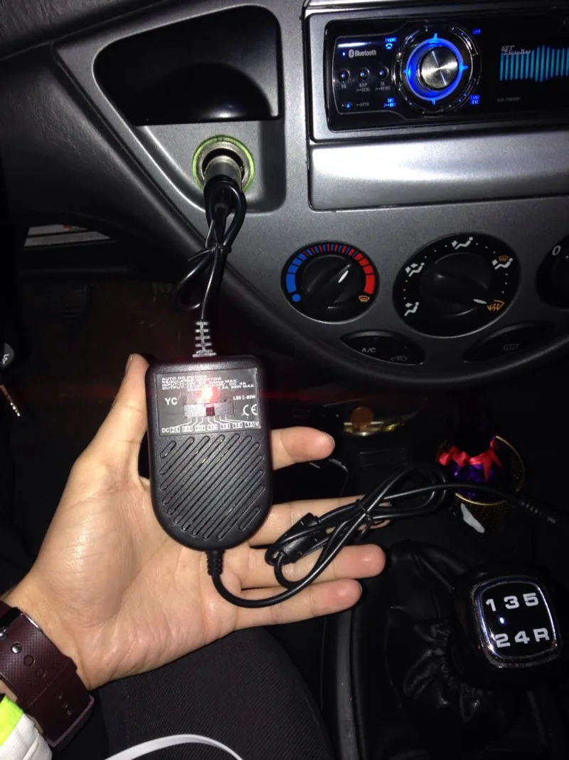 Универсальное 80 Вт DC Автомобильное зарядное устройство адаптер для ноутбука Регулируемый светодиодный автоматический источник питания комплект+ 8 съемные заглушки зарядное устройство для компьютера
