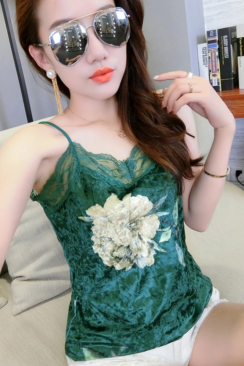 2018 New Summer Lace Covered Stomach Strap Wearing Sexy Vest Loose Bottom Strap Female