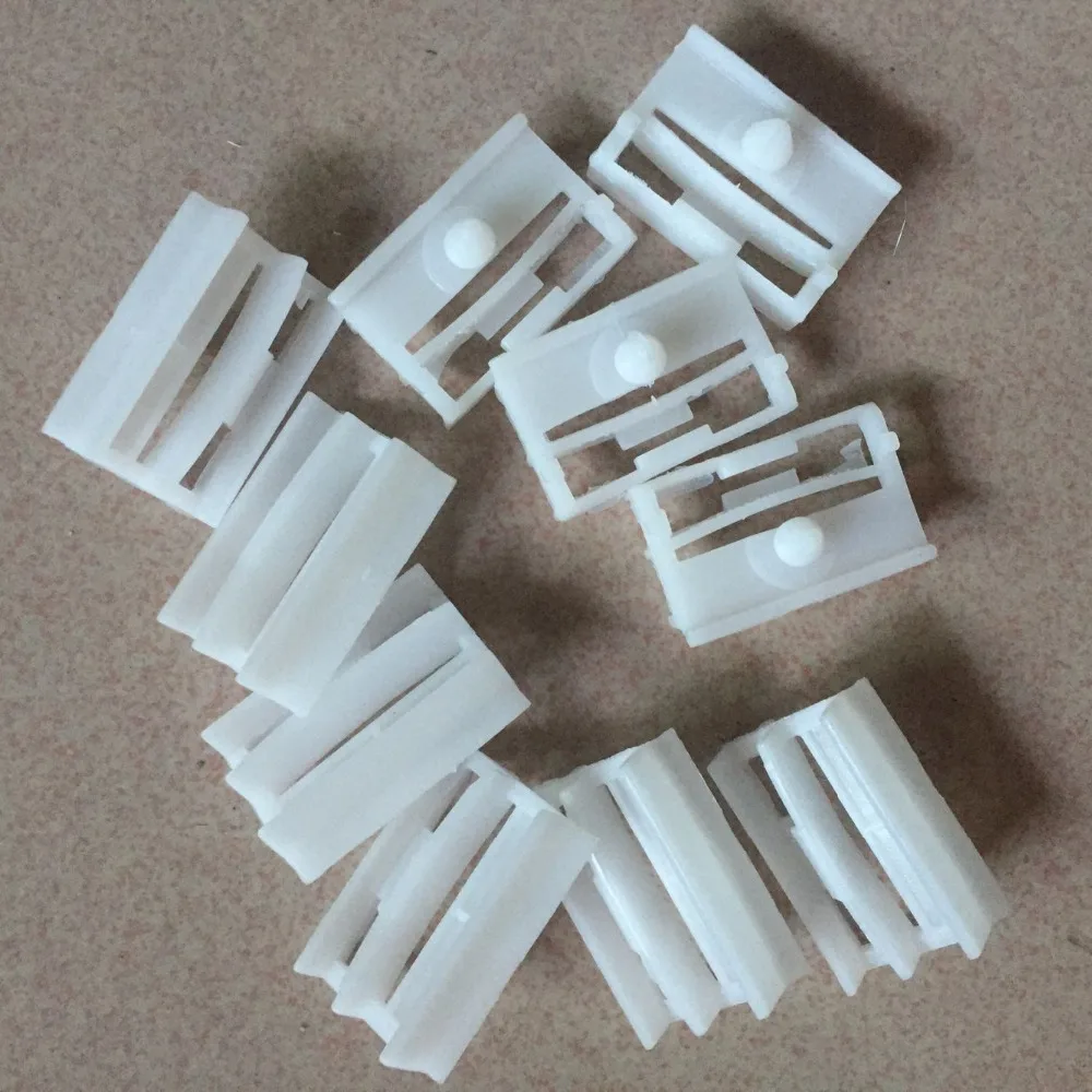 

10pcs E36 E46 E90 E91 Side Skirt Trim Clips Sill Moilding Clips for BMW 3 Series