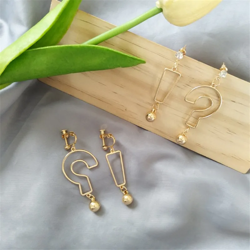 XEDZ Творческий корейский просто смешно символ серьги дикий металл вопросительный