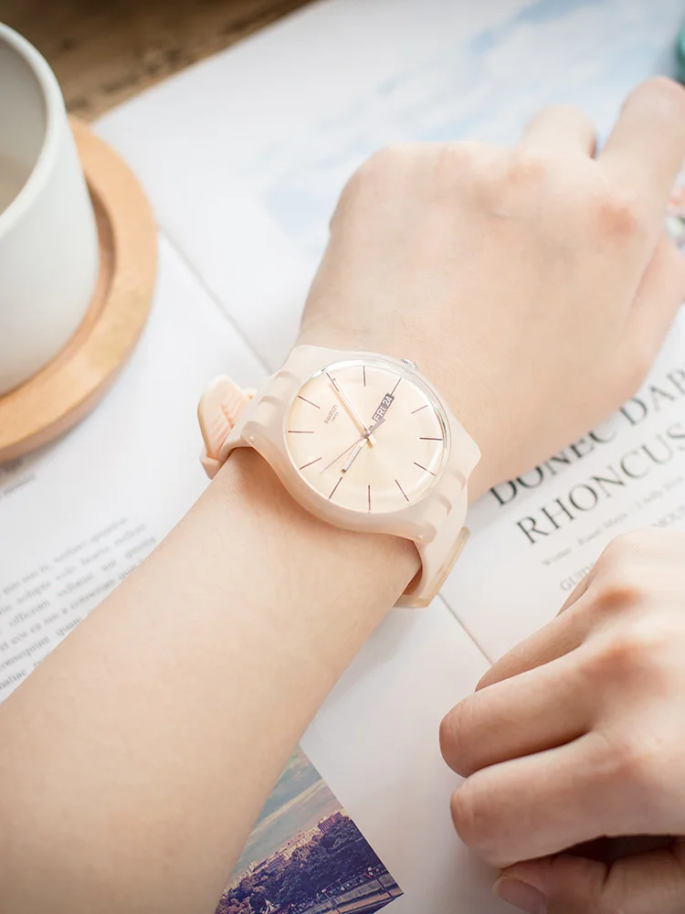 Часы swatch оригинальные яркие кварцевые часы Студенческая Пара часы SUOT700