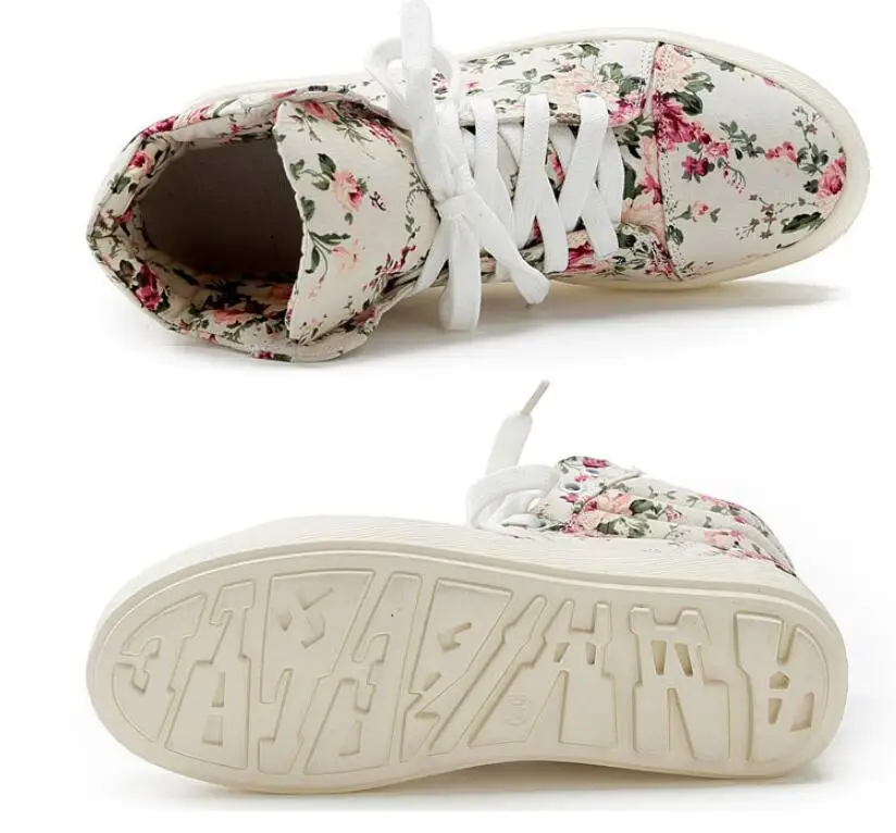 

2018 In the thick bottom of the high canvas , the girl students of the platform low help the casual side zipper denim shoes
