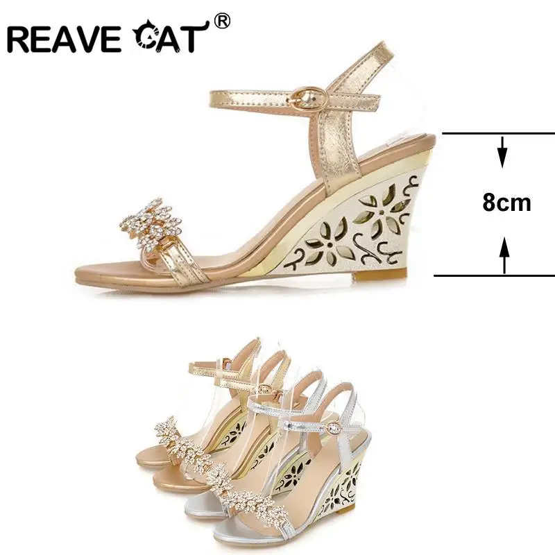Женские босоножки на танкетке REAVE CAT новые модные блестящие серебристого и