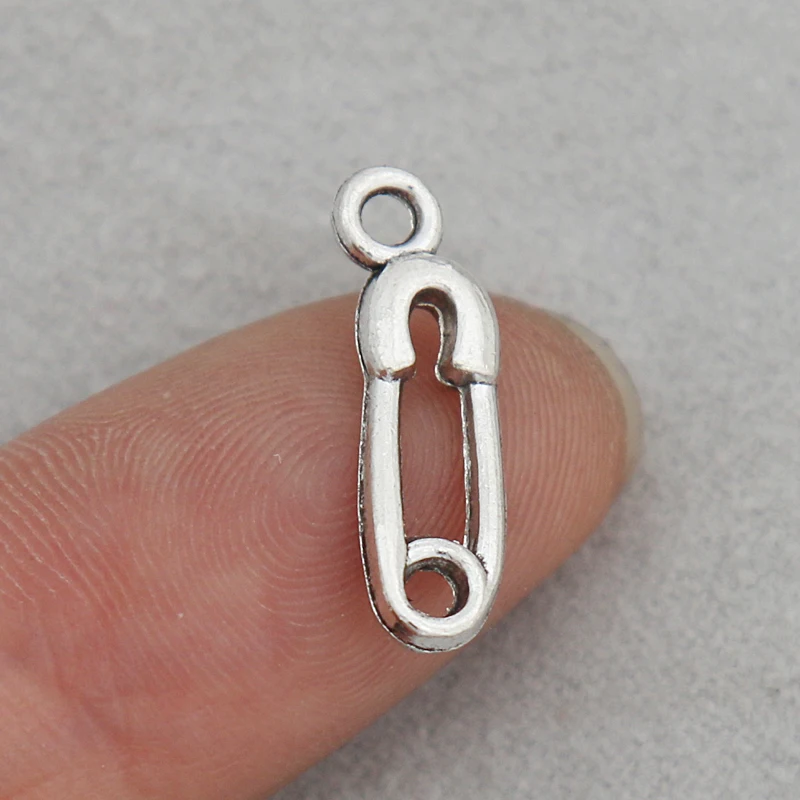 

RAINXTAR Alloy Safety Pin Charms Daily Use Vintage Charms 6*19mm 20pcs AAC928