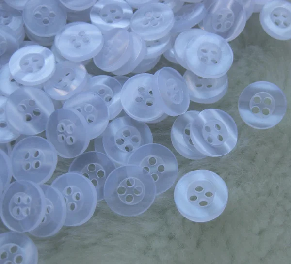 11 mm Pure white button shirt 4 holes garment round buttons 100 pcs/lot | Дом и сад