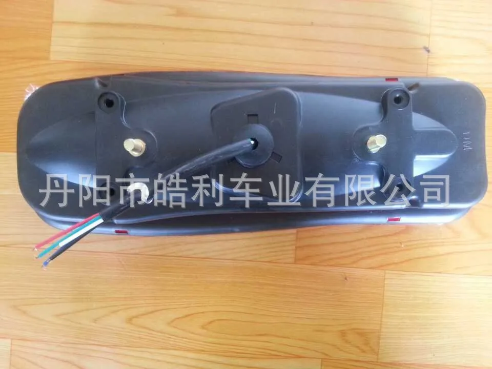 Dongfeng 1071 after plastic auto manufacturers General Motors taillights rear lights HM-035 | Лампы и освещение