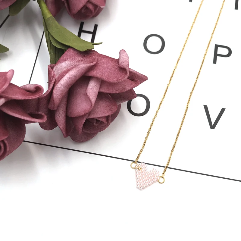 

FAIRYWOO New Fashion Sweet Little Heart Necklace Woman Boho Handmade Imported Miyuki Glass Beads Crystal Thin Chain Choker