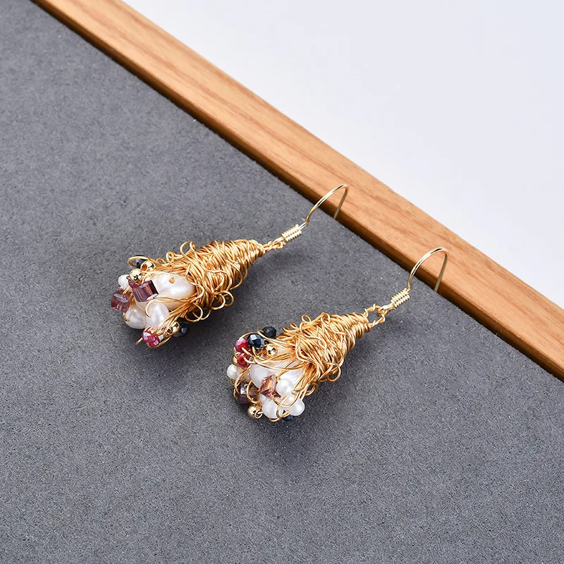 Винтажные матовые металлические серьги в стиле барокко с тиснением под золото