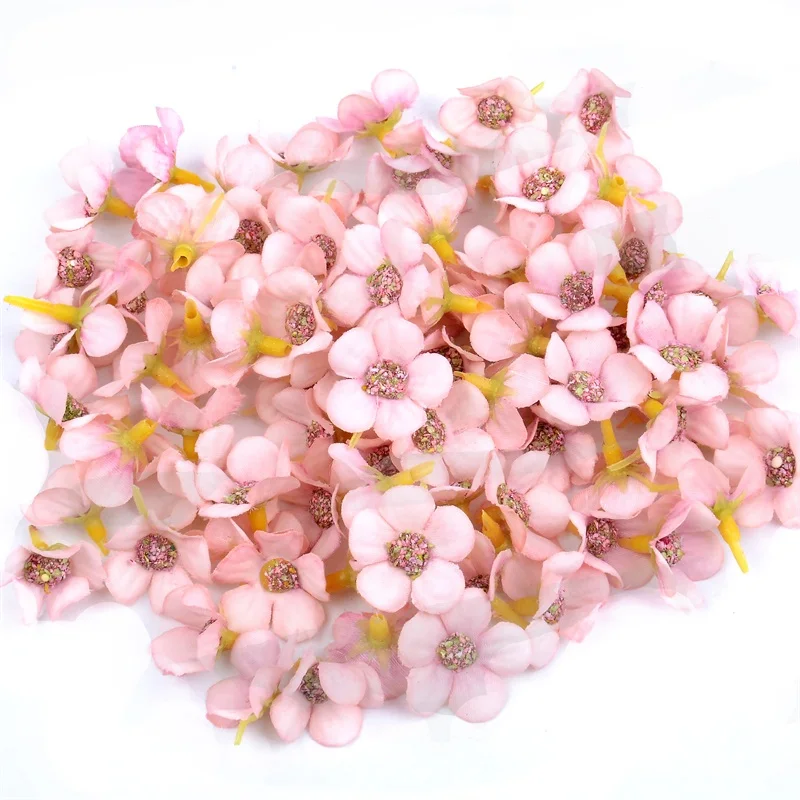 Pink 50 шт., 2 см, многоцветные, с ромашками, мини шелковые недорогие искусственные цветы для венка, скрапбукинга, украшения для дома, свадьбы - Цвет: Pink