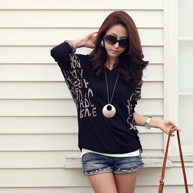 Осенняя женская футболка 2020 Новая мода Корейская версия свободная с v-образным