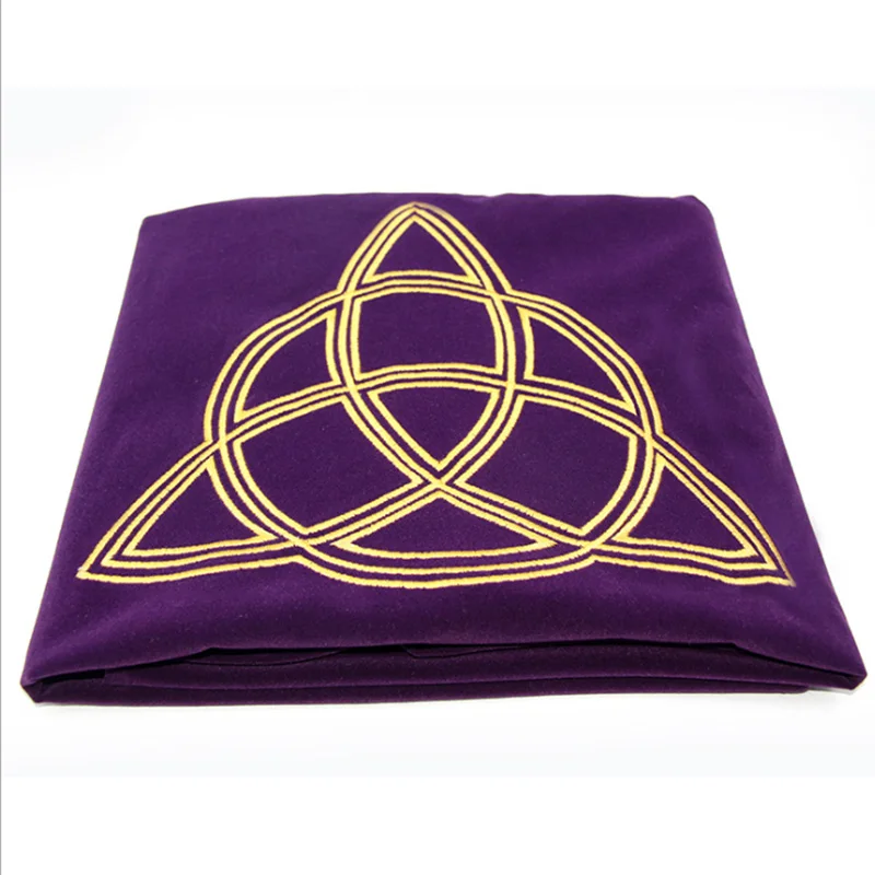 Purple goddess Tarot divination tablecloth sun five-pointed star three goddess velvet thick flannel board game accessories 80*80cm - Color: Purple goddess