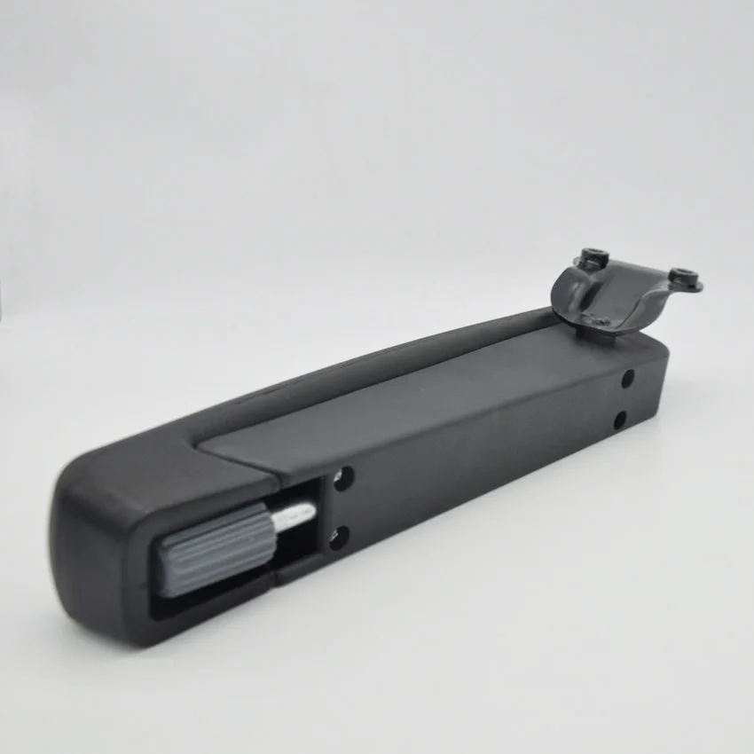 Многофункциональный регулируемый подлокотник для автомобильного сиденья