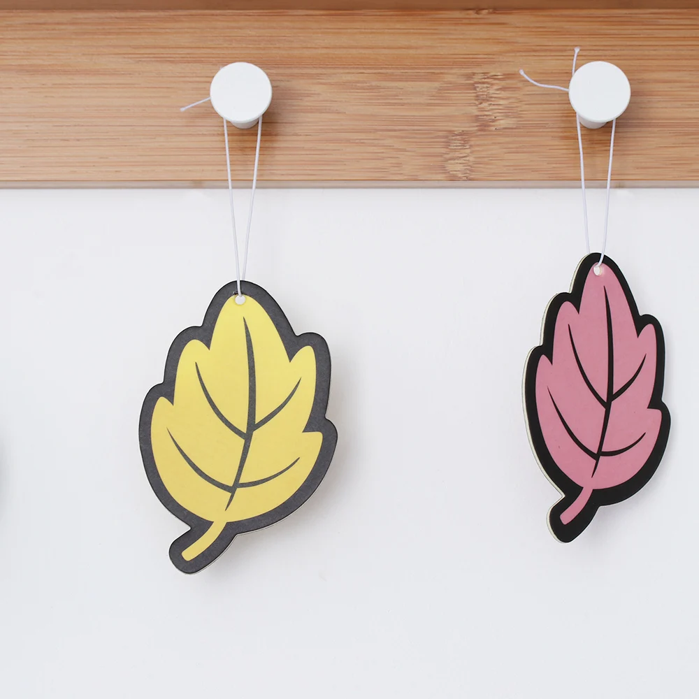 1 шт. автомобильный освежитель воздуха в форме листа из блестящей бумаги для