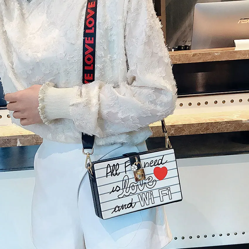 Женская сумка с заклепками LJT Box модельная винтажная мини-сумка вечерние