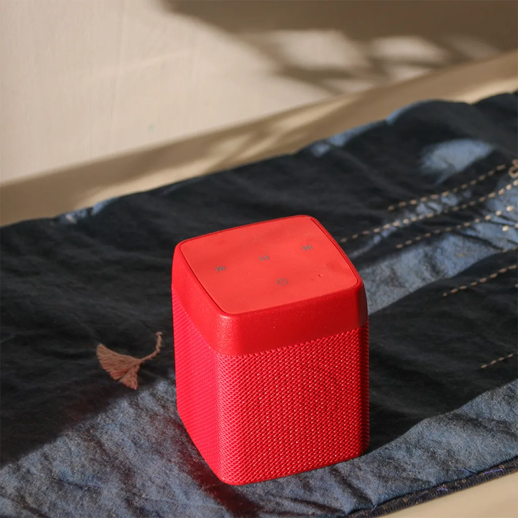 Беспроводной кожаный мини динамик VOBERRY с bluetooth квадратная портативная карта