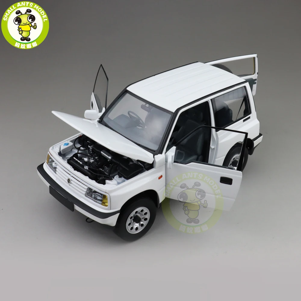 1/18 DORLOP Suzuki Vitara Escudo правый руль diecase Модель автомобиля игрушки детские подарки для мальчиков девочек белый