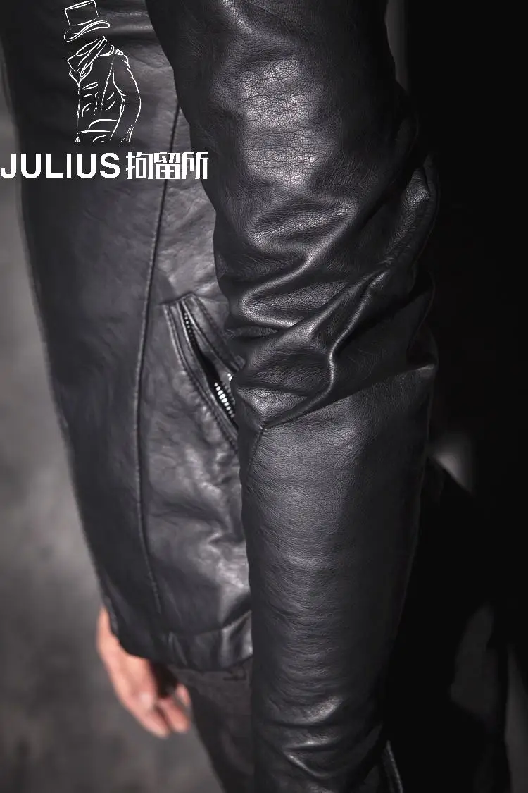 

S-2XL!2018 Spring and autumn man is wearing a leather jacket of the south Korean version of PU motorcycle