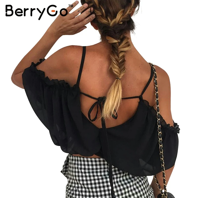 Женская шифоновая блузка с оборками BerryGo белая пляжная на шнуровке эластичный